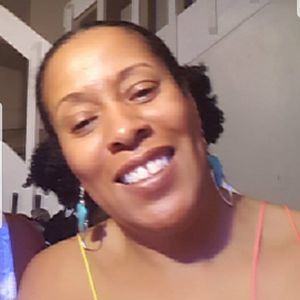 Meet your Posher, Marissa